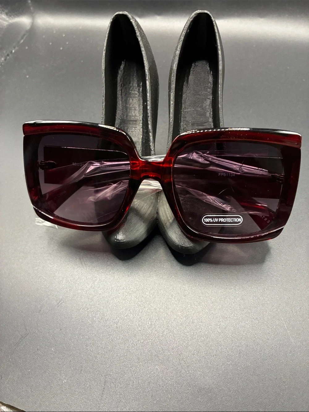 Fashion Nova Oversized Square Sunglasses - Burgundy